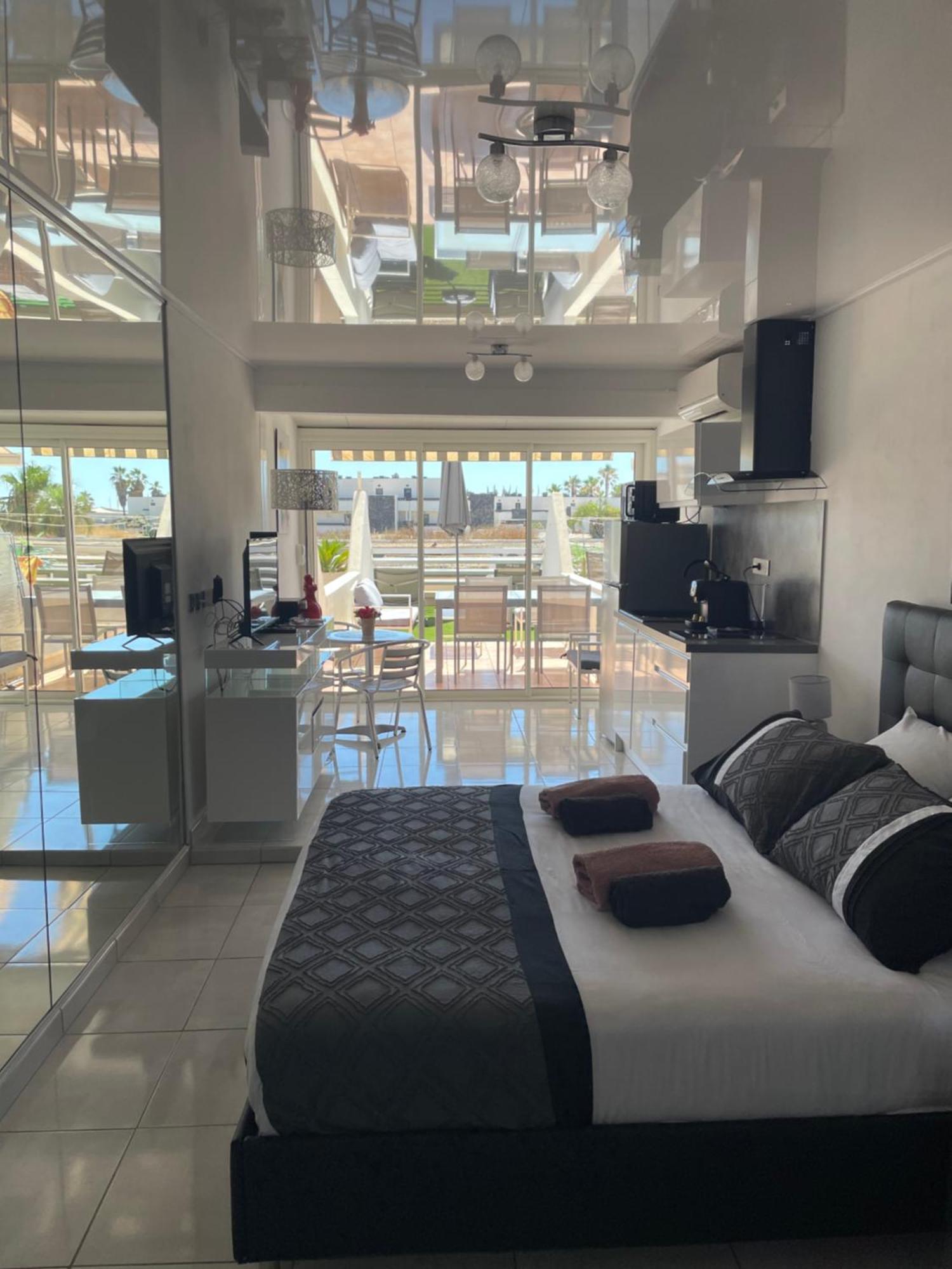 The Naturist Glamour Suite Agde Exterior foto